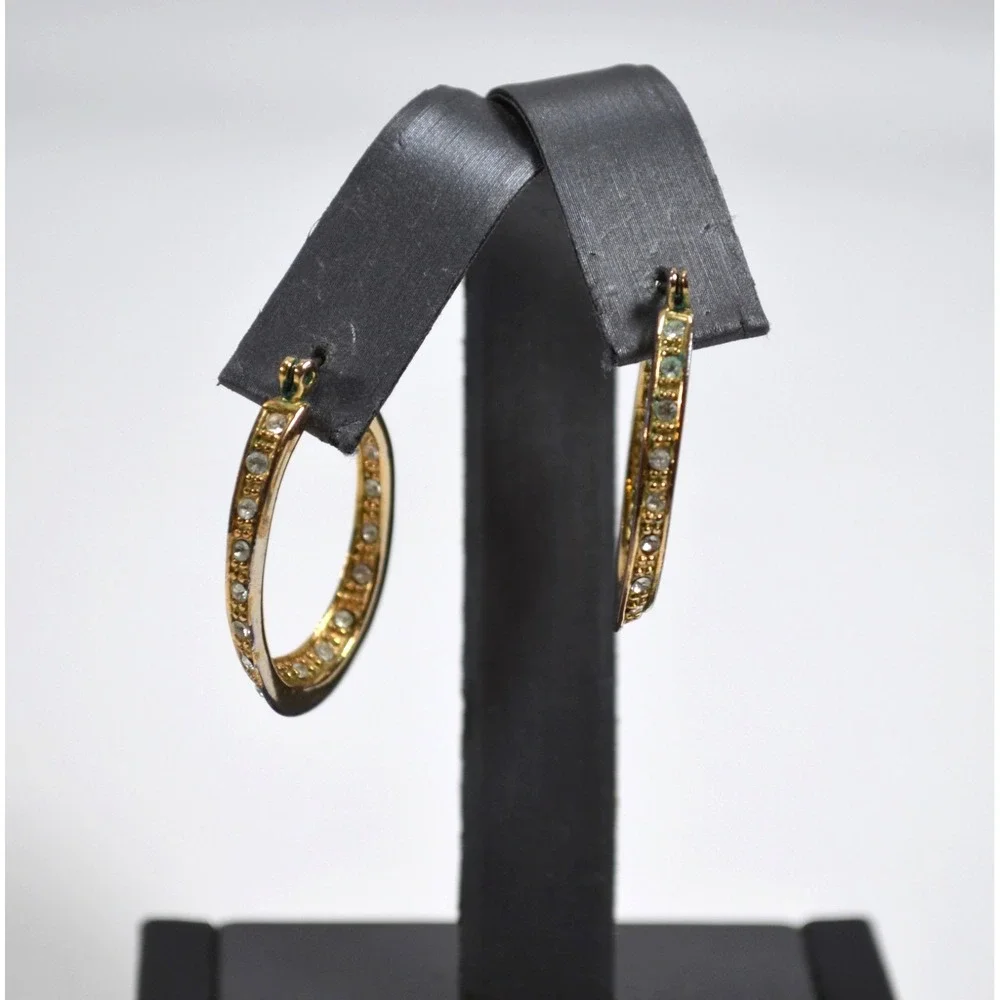 Vintage Gold Tone w/ Clear‎ Rhinestone Oval Hoop Earrings 1.25